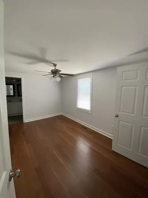 109 Spring St, Aberdeen, NC 28315 photo 9