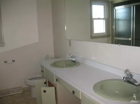 505 E Main St, Sunset Beach, NC 28468 photo 9