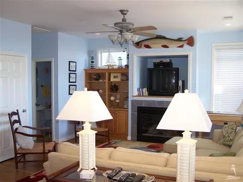 392 E Second St, Ocean Isle Beach, NC 28469 photo 13