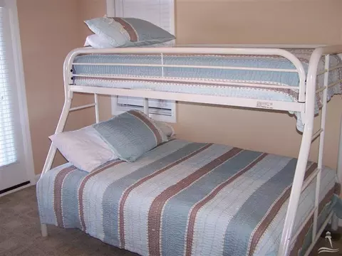 392 E Second St, Ocean Isle Beach, NC 28469 photo 8