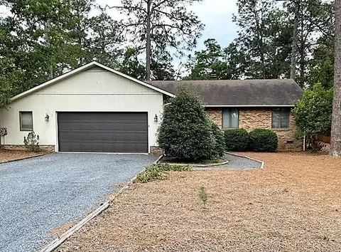 3 Bangor Ln, Pinehurst, NC 28374 photo 1