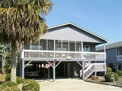 411 36th St, Sunset Beach, NC 28468 photo 1