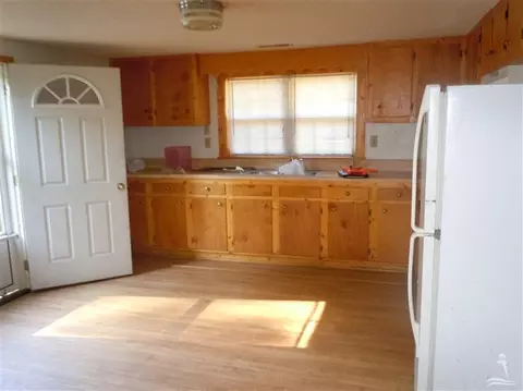 117 Steele St, Fair Bluff, NC 28439 photo 3