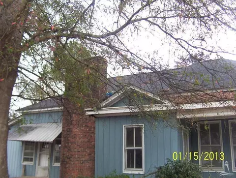 301 E Church St, Atkinson, NC 28421 photo 7