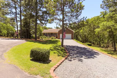 40 Garner Ln, Pinehurst, NC 28374 photo 2