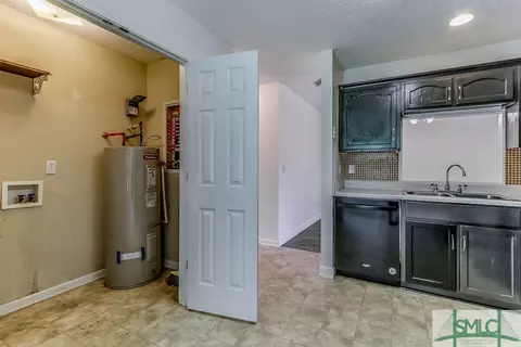 120 E Deer Ct, Midway, GA 31320 photo 8