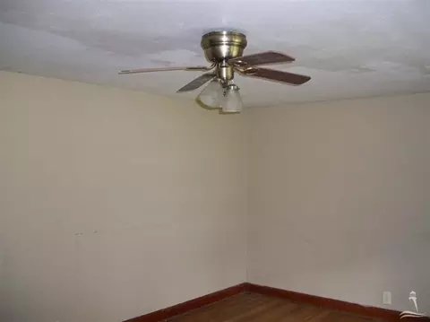 211 E 5th Ave, Chadbourn, NC 28431 photo 4