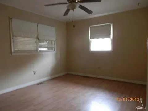 334 Pinecrest Dr, Chadbourn, NC 28431 photo 9