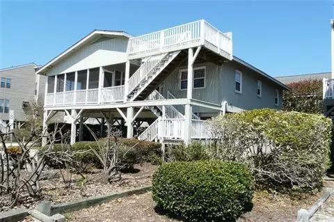 501 E Main St, Sunset Beach, NC 28468 photo 3