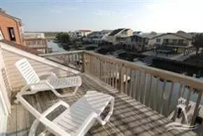 421 Dolphin St, Sunset Beach, NC 28468 photo 16