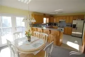 421 Dolphin St, Sunset Beach, NC 28468 photo 10