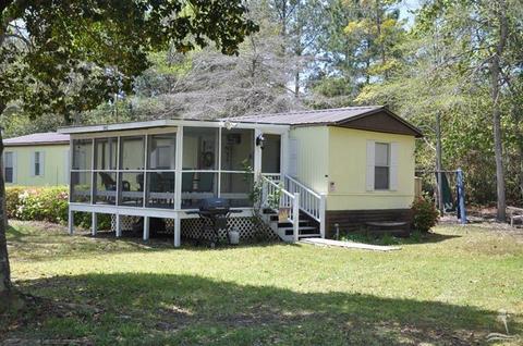 836 Cockleshell Dr SW, Supply, NC 28462 photo 3