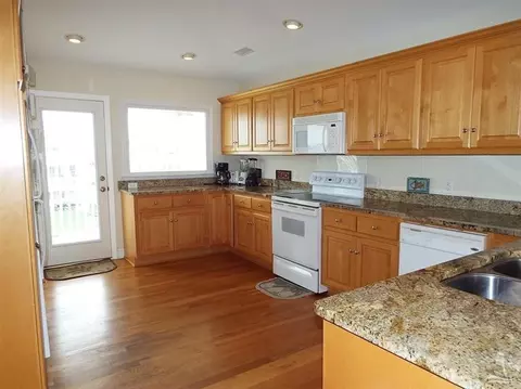 161 Ocean Blvd E, Holden Beach, NC 28462 photo 10