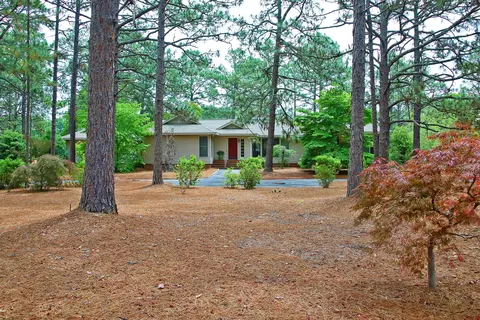 25 Augusta National Dr, Pinehurst, NC 28374 photo 3