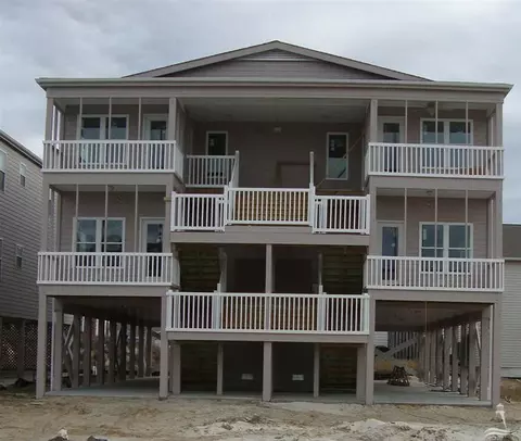 413 27th St #D, Sunset Beach, NC 28468 photo 1