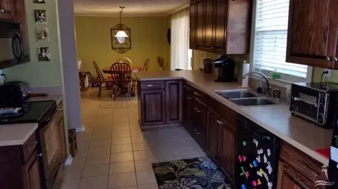 303 E 3rd Ave, Chadbourn, NC 28431 photo 8