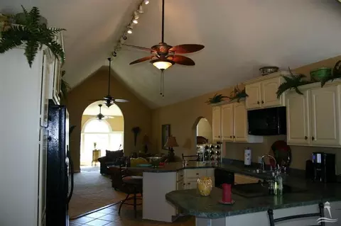 175 High Point St, Holden Beach, NC 28462 photo 8