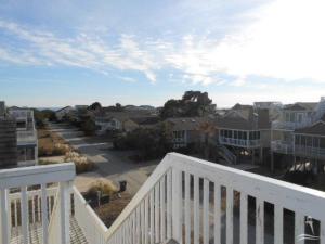 415 3rd St, Sunset Beach, NC 28468 photo 6