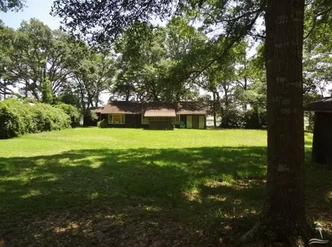 210 Shoreline Dr E, Sunset Beach, NC 28468 photo 1