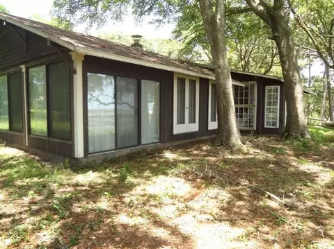 210 Shoreline Dr E, Sunset Beach, NC 28468 photo 4