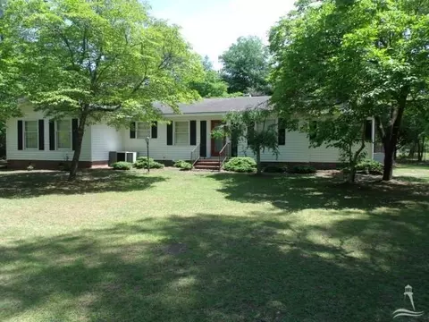 207 Gapway Ln, Fair Bluff, NC 28439 photo 1