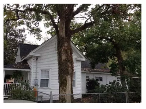 78 Powell St, Fair Bluff, NC 28439 photo 3