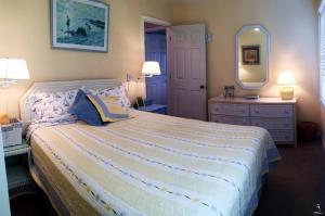 429 40th St, Sunset Beach, NC 28468 photo 12