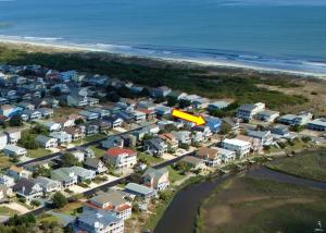 429 40th St, Sunset Beach, NC 28468 photo 2