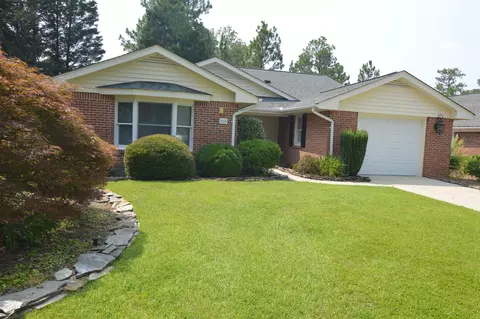 115 Mallard Ln, Pinehurst, NC 28374 photo 1