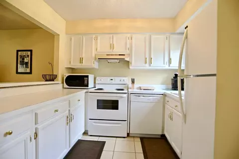 10 Pine Tree Rd #124, Pinehurst, NC 28374 photo 6