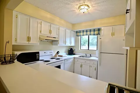 10 Pine Tree Rd #124, Pinehurst, NC 28374 photo 7