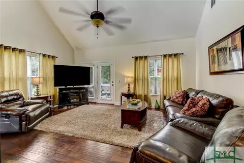 157 Regency Cir, Pooler, GA 31322 photo 4
