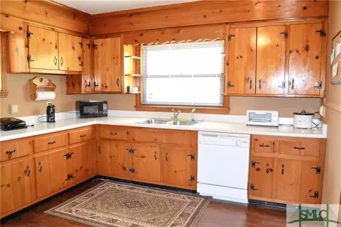 606 N Ash St, Springfield, GA 31329 photo 9