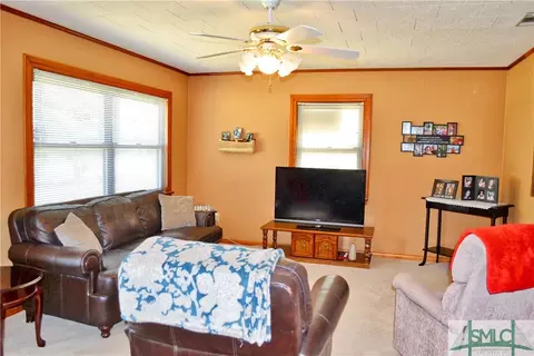 606 N Ash St, Springfield, GA 31329 photo 4
