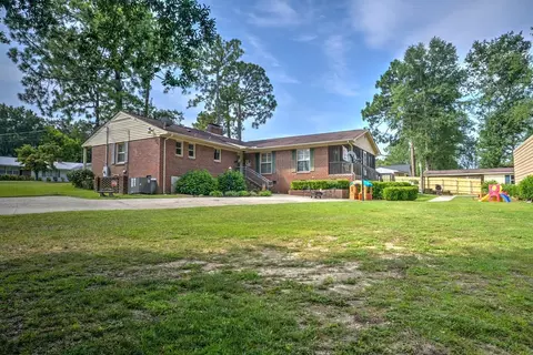 202 Boyette St, Hamlet, NC 28345 photo 2