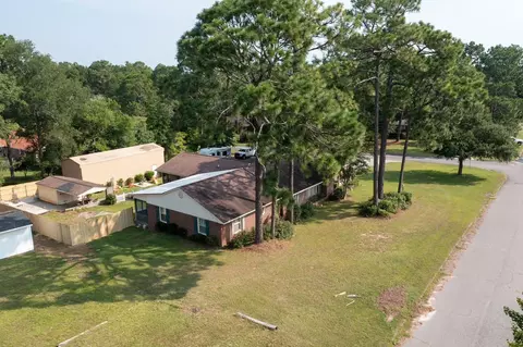 202 Boyette St, Hamlet, NC 28345 photo 3