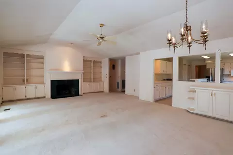 106 Firetree Ln, West End, NC 27376 photo 8