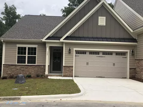 125 Shadow Creek Ct, Pinehurst, NC 28374 photo 1