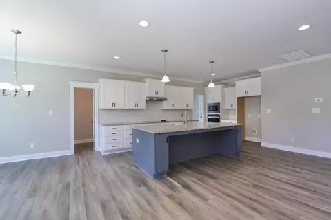 705 Fleming Ct, Carthage, NC 28327 photo 8