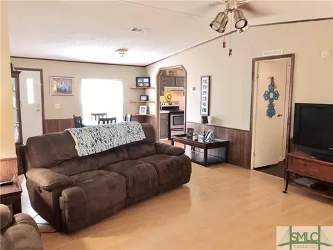 320 Live Oak Loop, Ellabell, GA 31308 photo 13