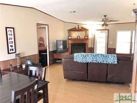 320 Live Oak Loop, Ellabell, GA 31308 photo 11
