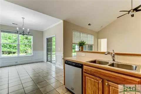 17 Old Bridge Dr, Pooler, GA 31322 photo 9