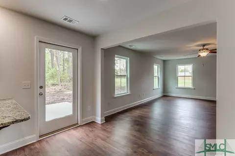 605 Bledsoe Dr, Guyton, GA 31312 photo 10
