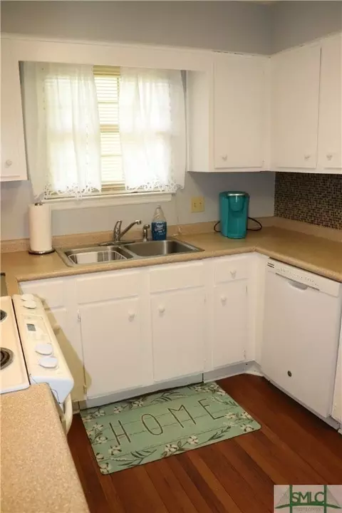 109 Fox St, Springfield, GA 31329 photo 4
