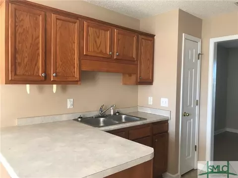 2 Hidden Path, Guyton, GA 31312 photo 6