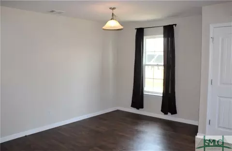 146 Knotty Pine Cir, Springfield, GA 31329 photo 7