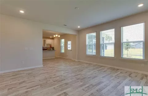 414 Grasslands Dr, Pooler, GA 31322 photo 5