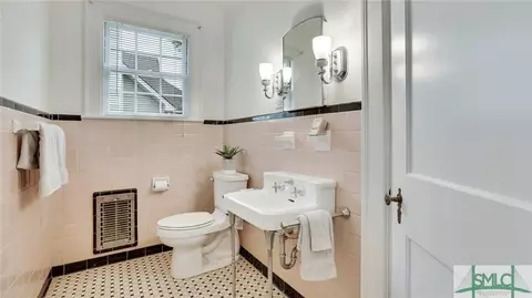 1308 E 51st St, Savannah, GA 31404 photo 17