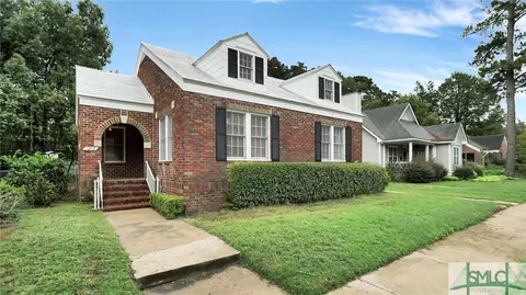 1308 E 51st St, Savannah, GA 31404 photo 2