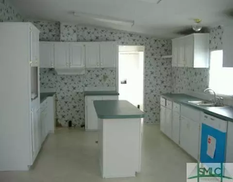 127 Eagle Dr, Springfield, GA 31329 photo 4